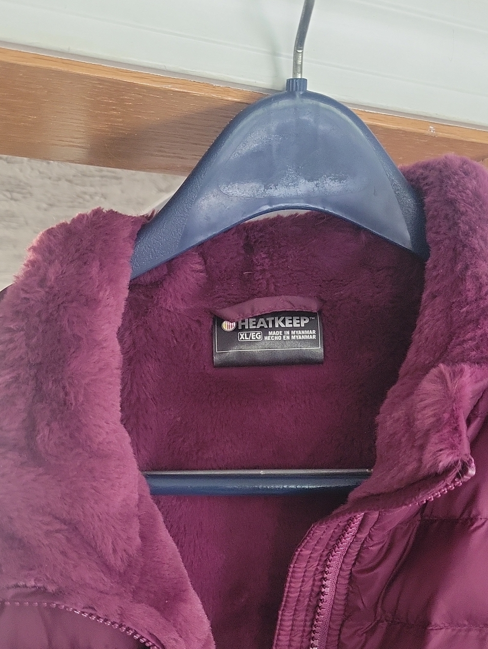 HEATKEEP XL NEVER WORN